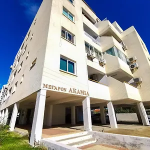 Sun Kissed Apartament Larnaca